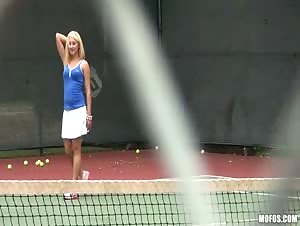 Tennis Lessons: How to Handle the Balls