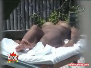 Janet Jackson sunbathing totally nude
